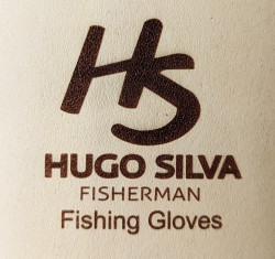 Gants-a-ligner-Hugo-Costa-3.jpg